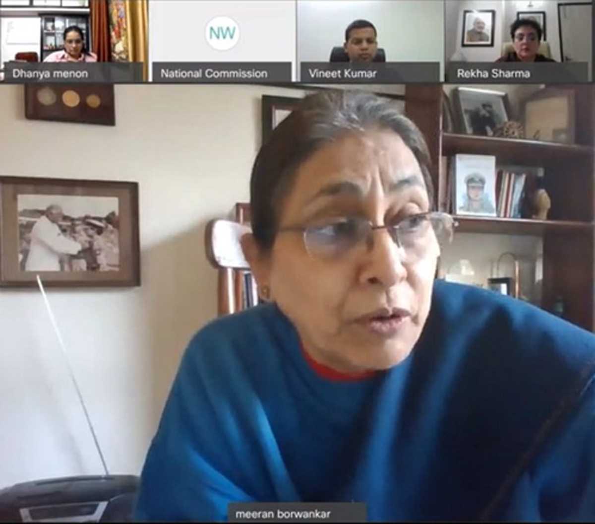 पुणे की पूर्व पुलिस प्रमुख ने किया विभाग की जमीन बचाने का दावा, अजित पवार पर उठाई उंगली पुणे की पूर्व पुलिस प्रमुख ने किया विभाग की जमीन बचाने का दावा, अजित पवार पर उठाई उंगली